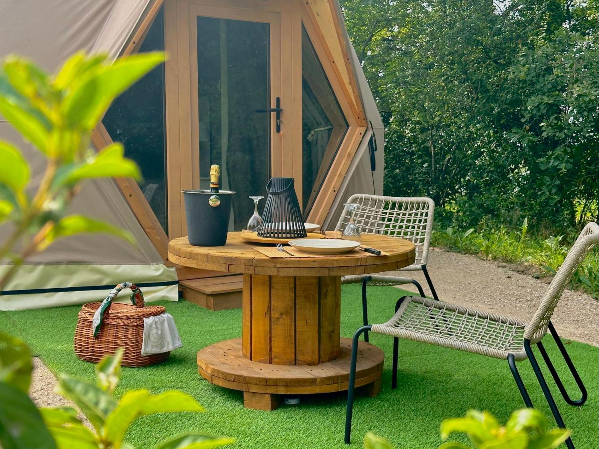 Dome Pathome Catonvielle 외부 사진