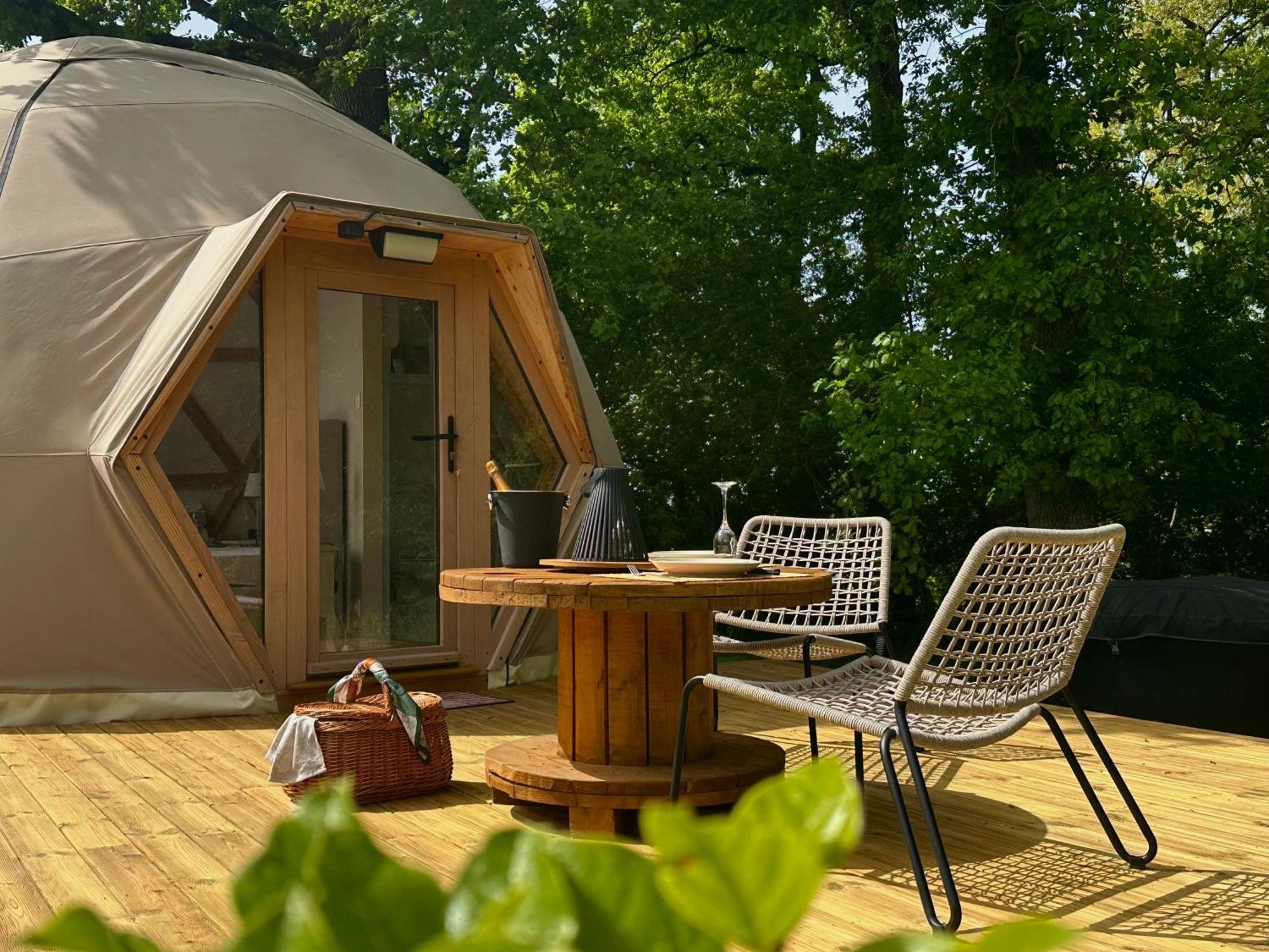 Dome Pathome Catonvielle 외부 사진